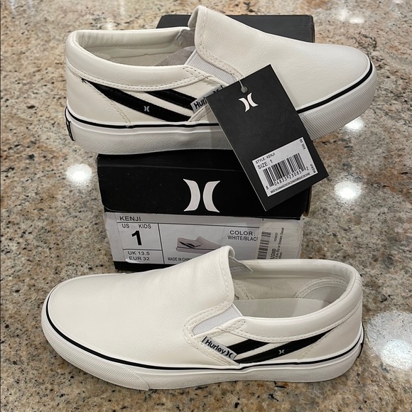 NWT Hurley Kenji White Slip-On Shoes Size 1 Kids Sneakers